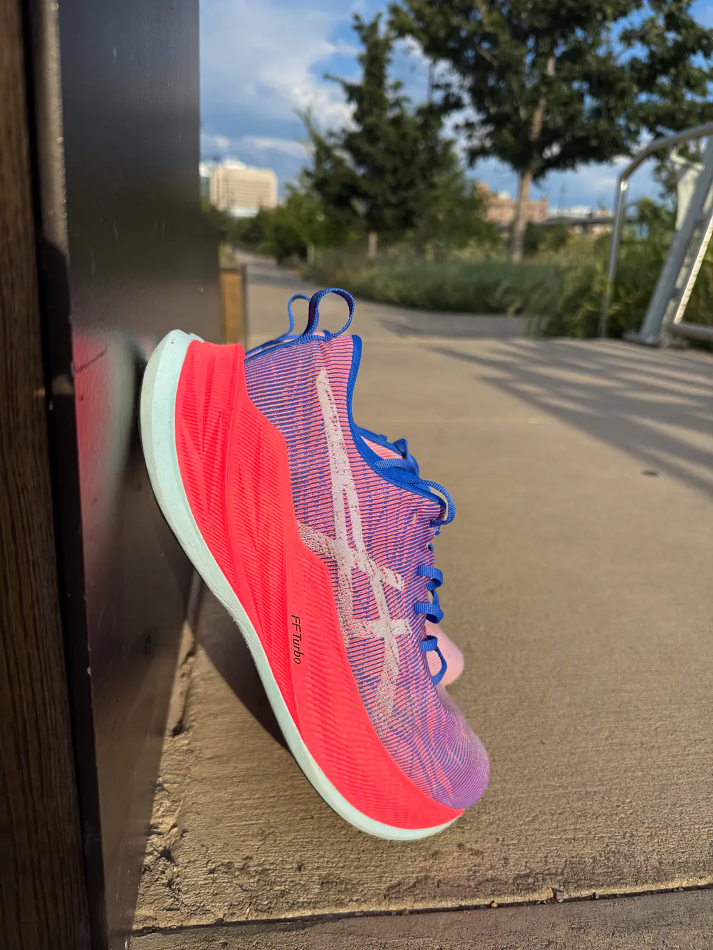 A picture of the Asics Superblast running shoe A picture of the Asics Superblast running shoe