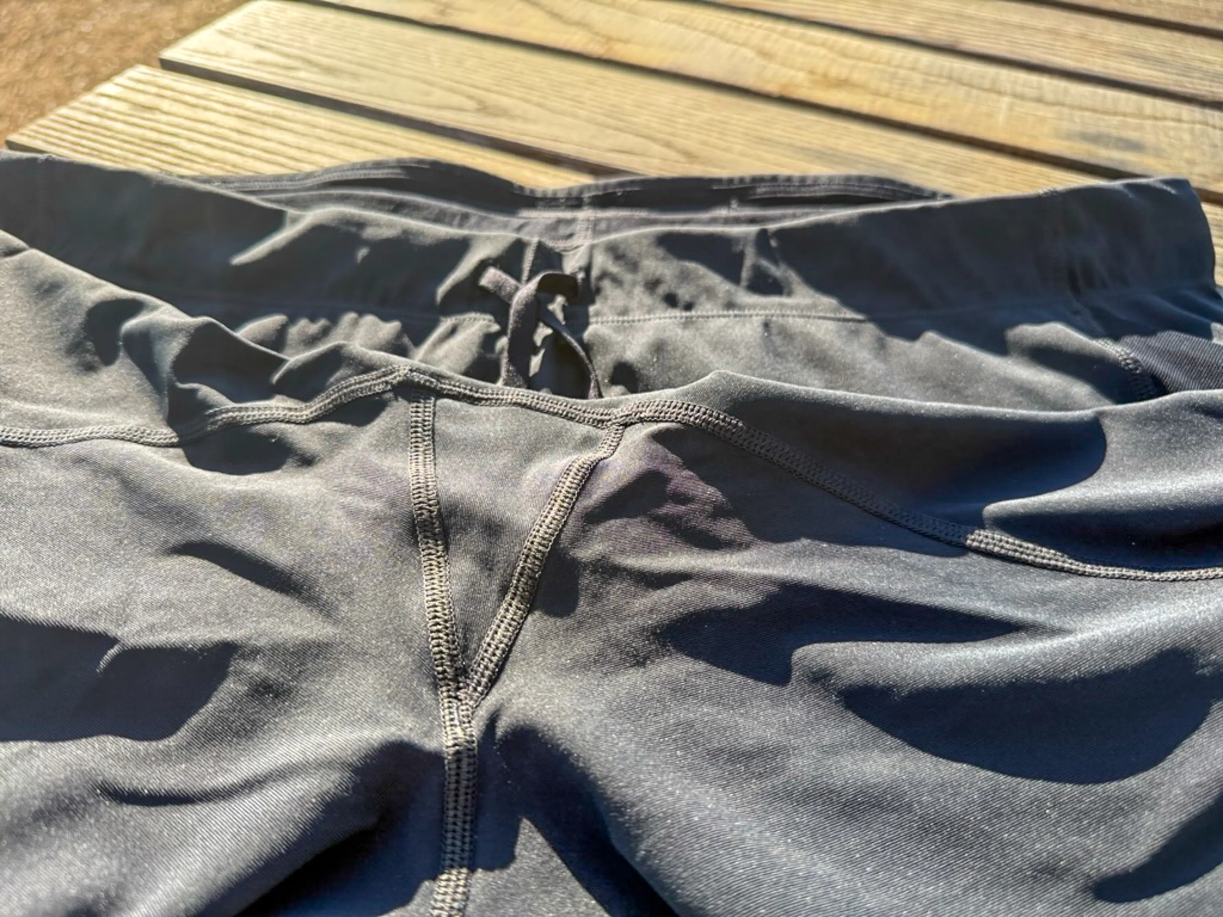 A close up view of the small, triangular gusset