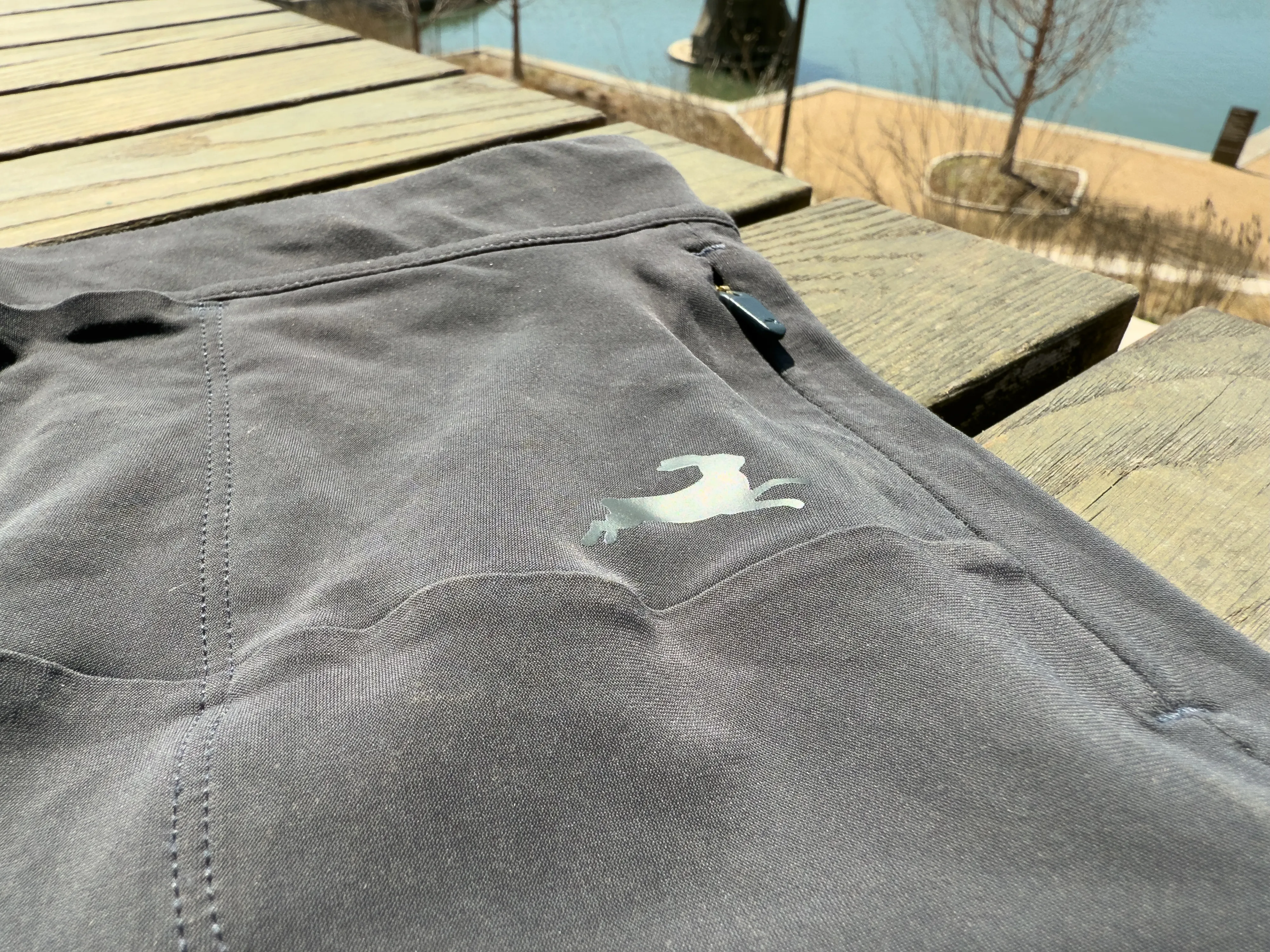 A closeup view of the zippered pocket